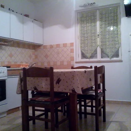 With Parking Space Palit, Rab - 4957 Mundanije