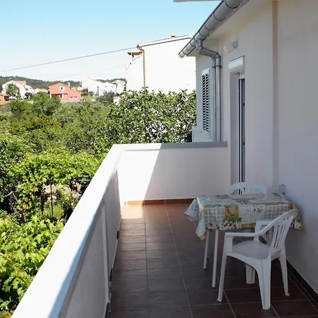 With Parking Space Palit, Rab - 4957 Apartamento