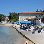 With Parking Space Palit, Rab - 4957 Mundanije